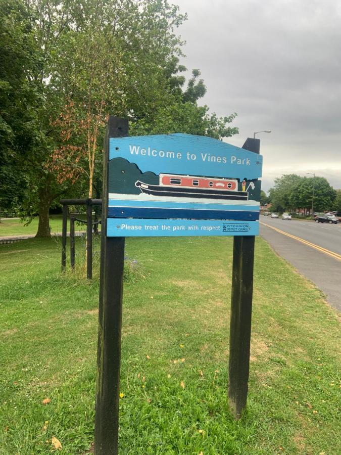 Enjoy Your Stay At Chorley Road Droitwich Kültér fotó
