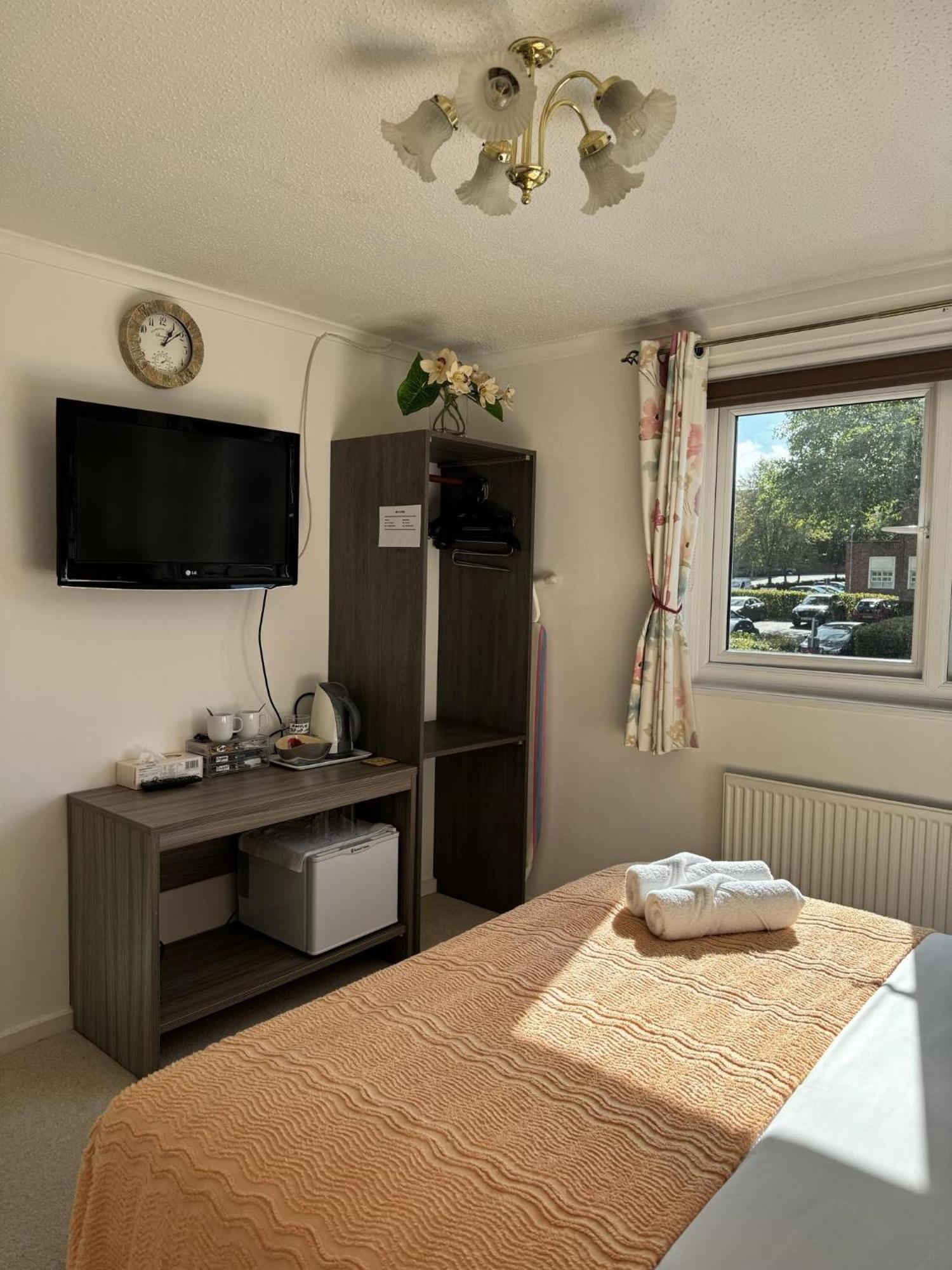Enjoy Your Stay At Chorley Road Droitwich Kültér fotó